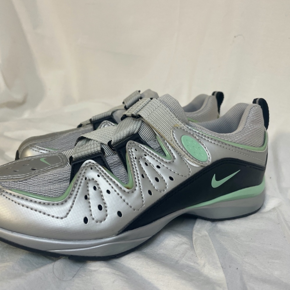 Nike Womens Spin Trainer Plus Cycling Chrome Mint Black Low Top Size 7 Like New - Picture 4 of 10
